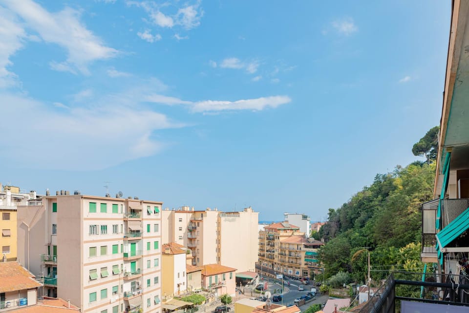 Property building, Neighbourhood, City view
