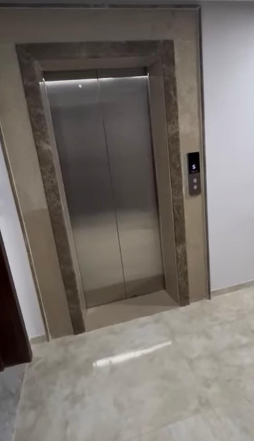El Wahat Tunis Appartment FAMILY ONLY شقة مفروشة حي الواحات تونس عائلات فقط Apartment in Tunis Governorate, Tunisia