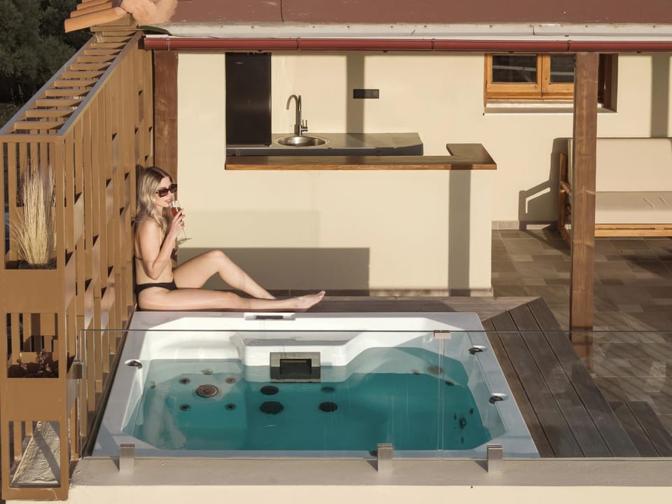 Hot Tub, Balcony/Terrace