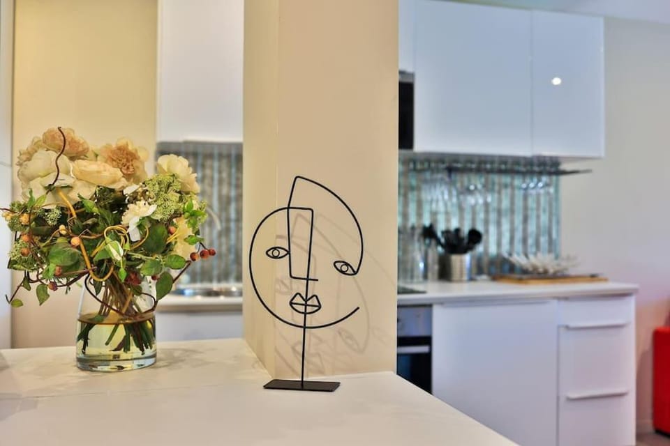 Centre St Tropez - Gd 2 pièces, piscine et parking Apartment in Saint-Tropez