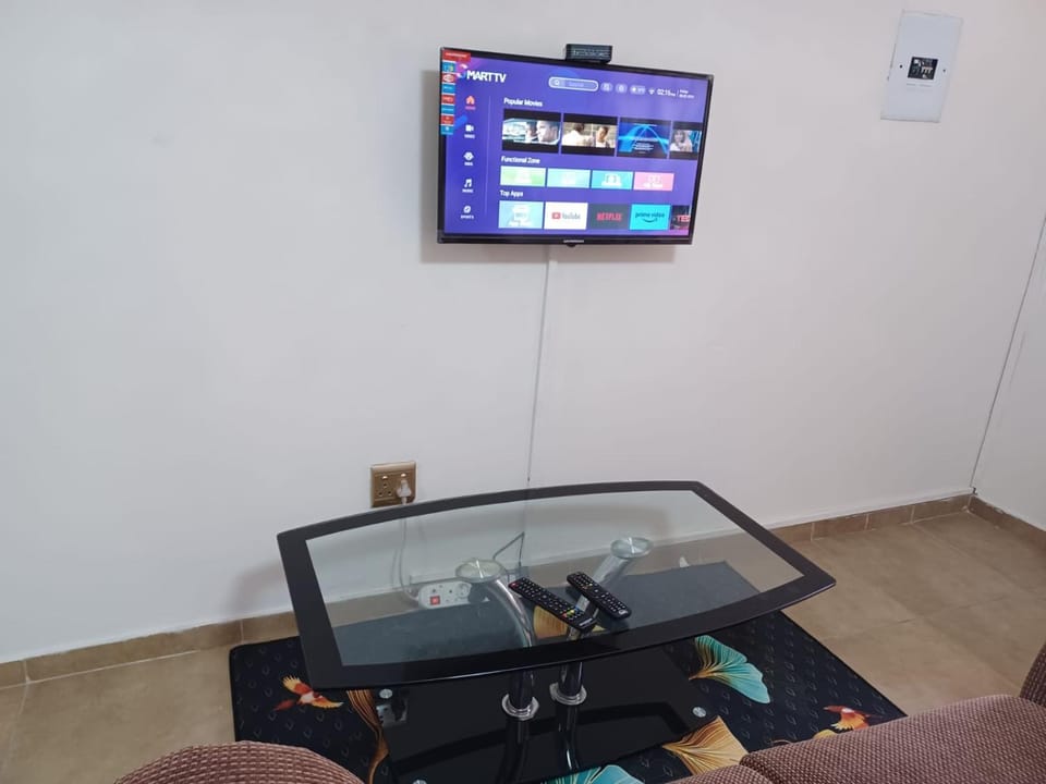 Communal lounge/ TV room, Game Room, TV and multimedia, Evening entertainment