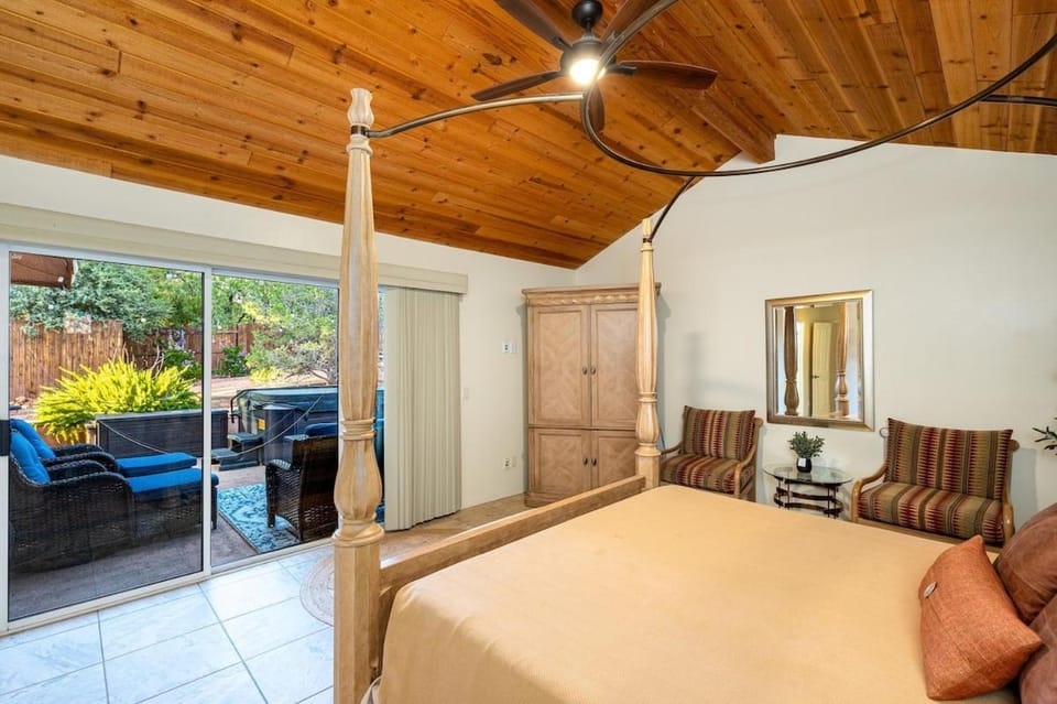 NEW The Andante with spectacular backyard oasis House in Sedona