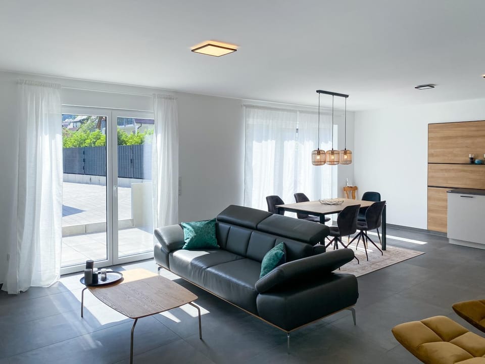 Living room, Seating area, Dining area