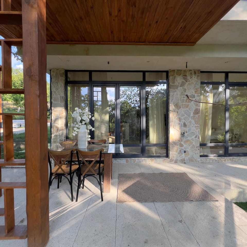 MAYA- Villas On The Lake Villa in Moldova