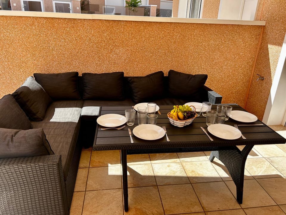 Balcony/Terrace, Dining area