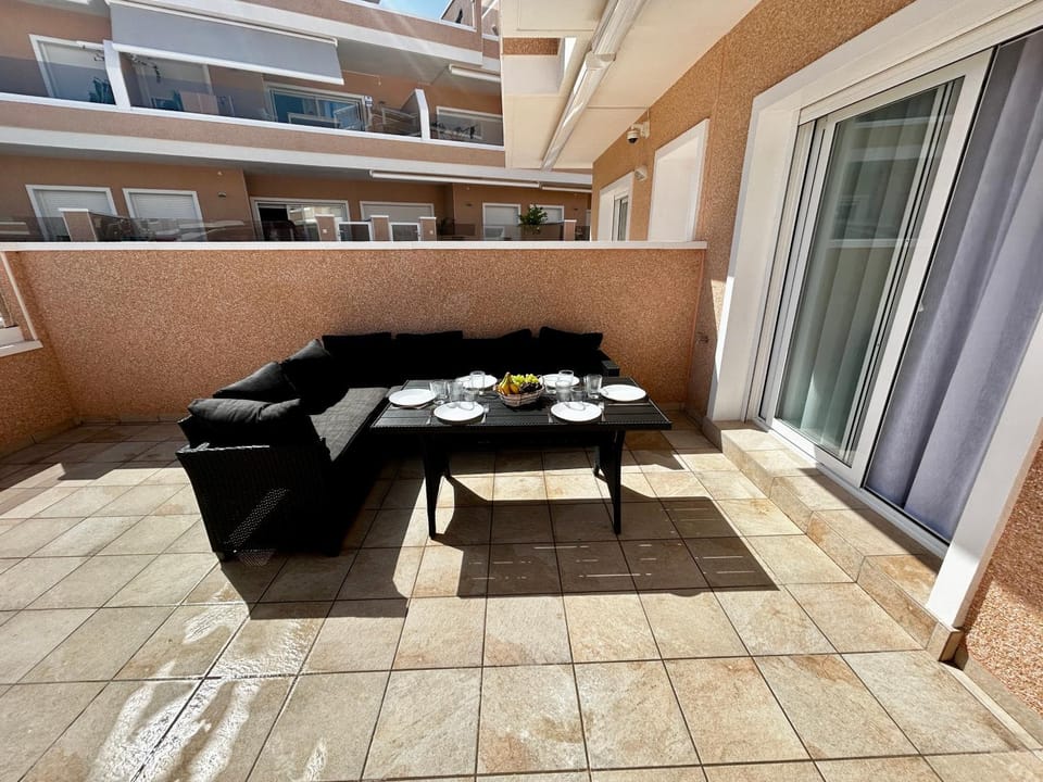Day, Balcony/Terrace, Dining area