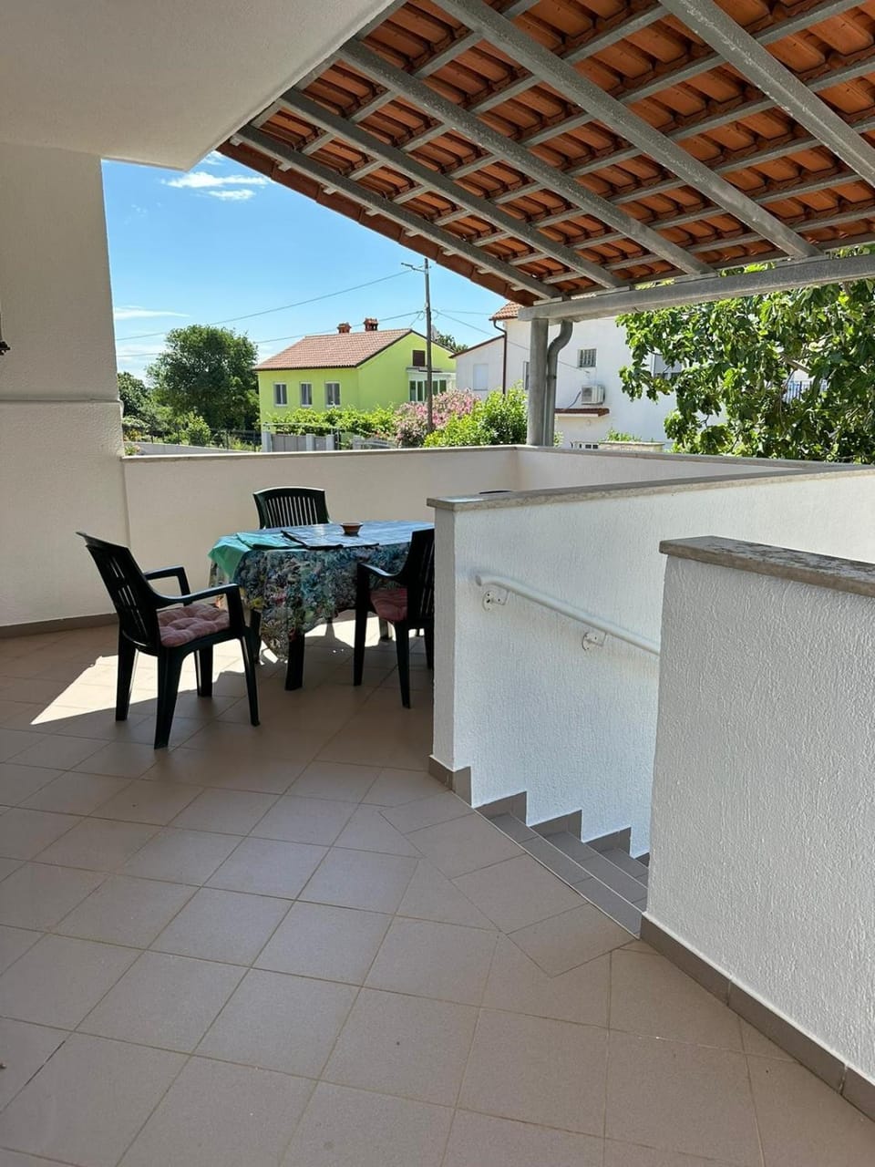 View (from property/room), Balcony/Terrace, Dining area