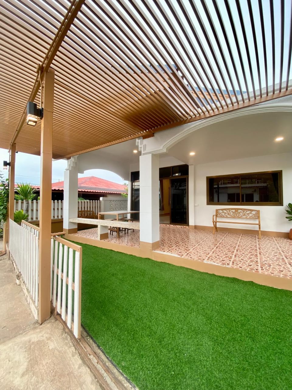 Property building, Balcony/Terrace