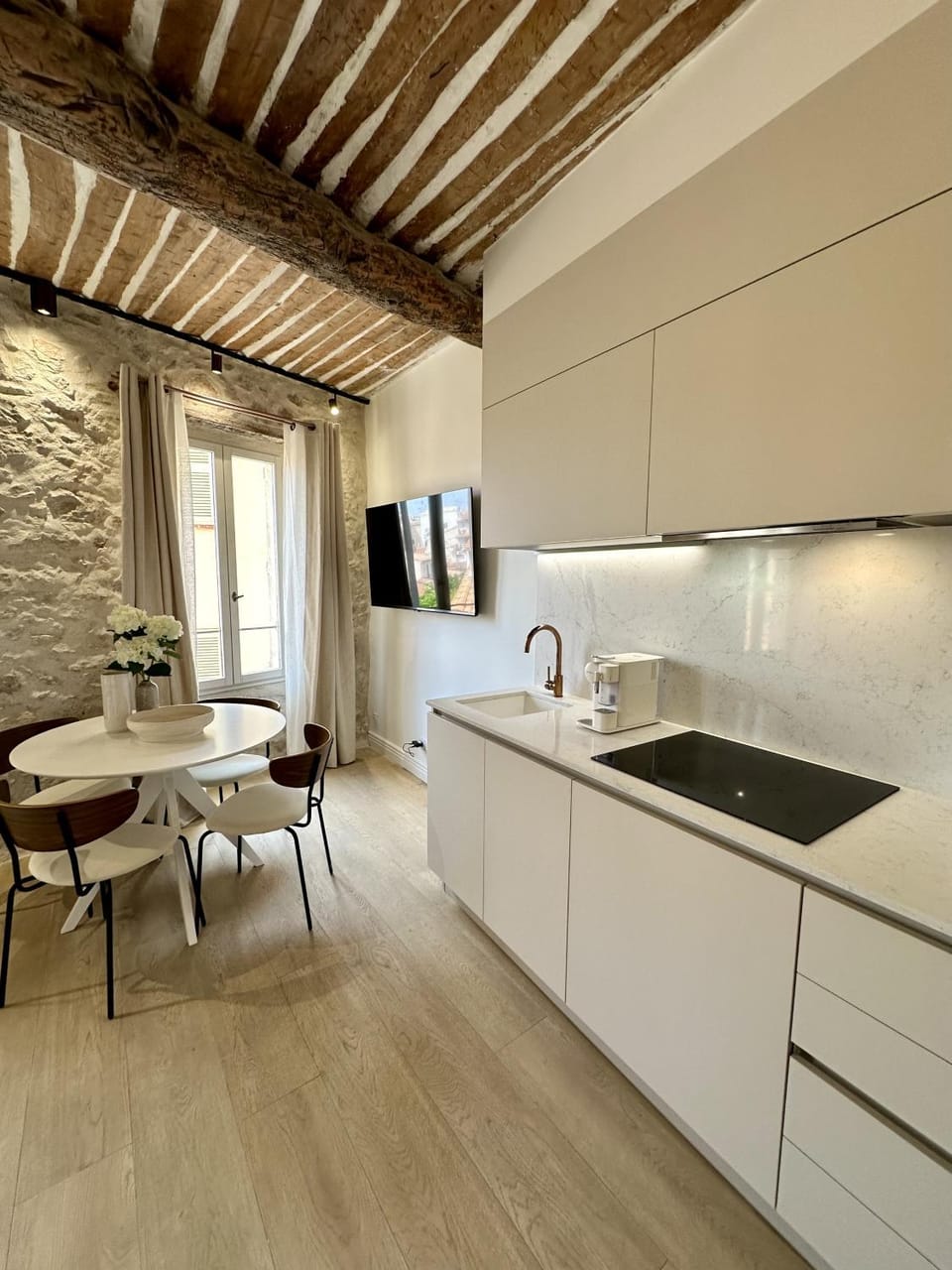 New Charming Apartment Old Town Apartment in Antibes