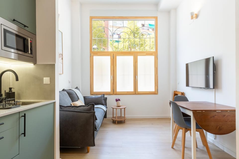 TV and multimedia, Kitchen or kitchenette, Dining area