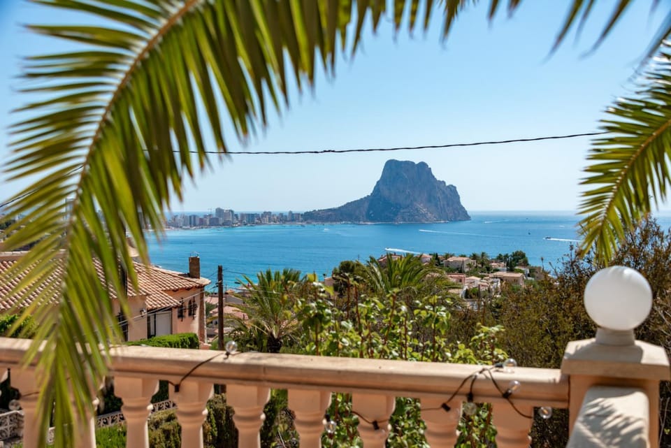 Nearby landmark, View (from property/room), Balcony/Terrace, Sea view
