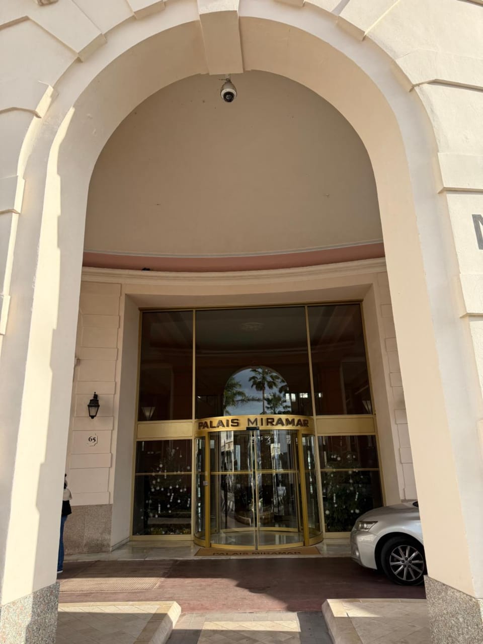 Facade/entrance