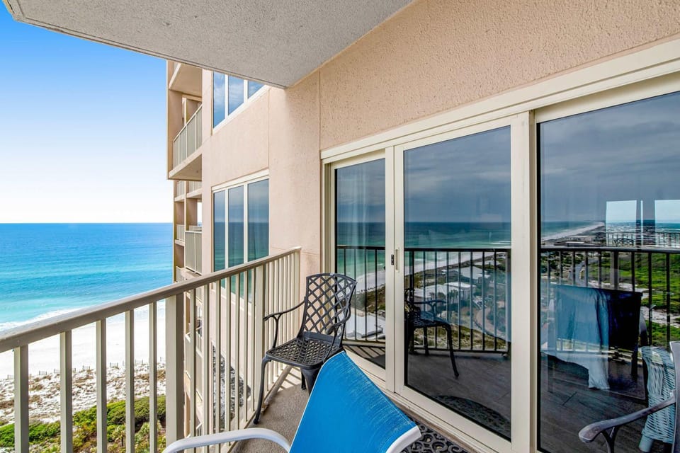 TOPS'L Beach Manor 1205 Apartment in Miramar Beach