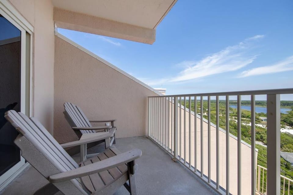 TOPS'L Beach Manor 1305 House in Miramar Beach