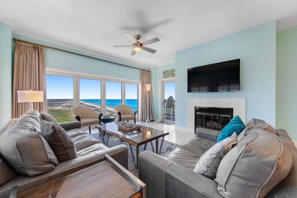 TOPS'L Beach Manor 1305 House in Miramar Beach