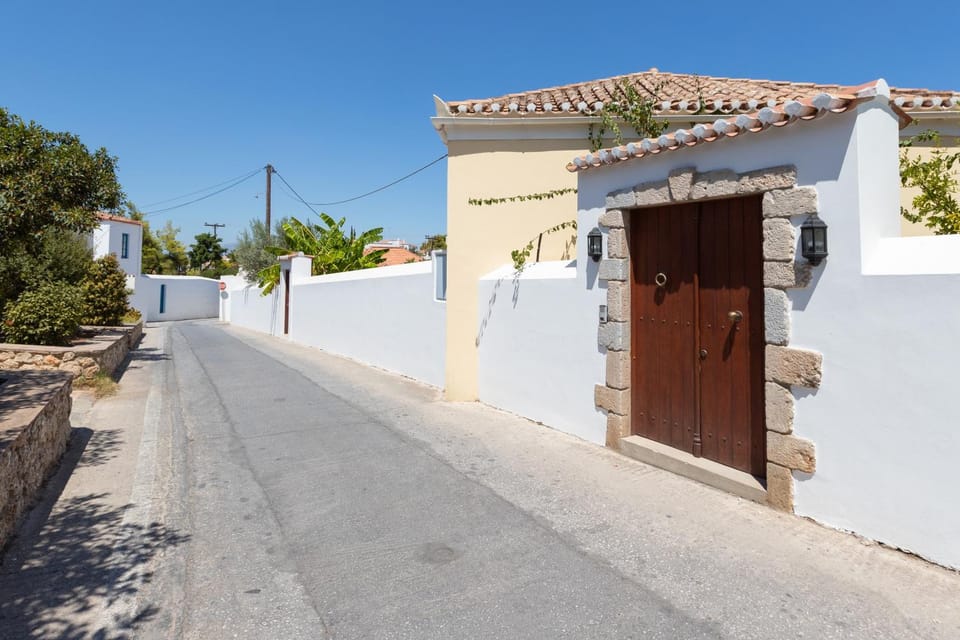 Facade/entrance, Street view