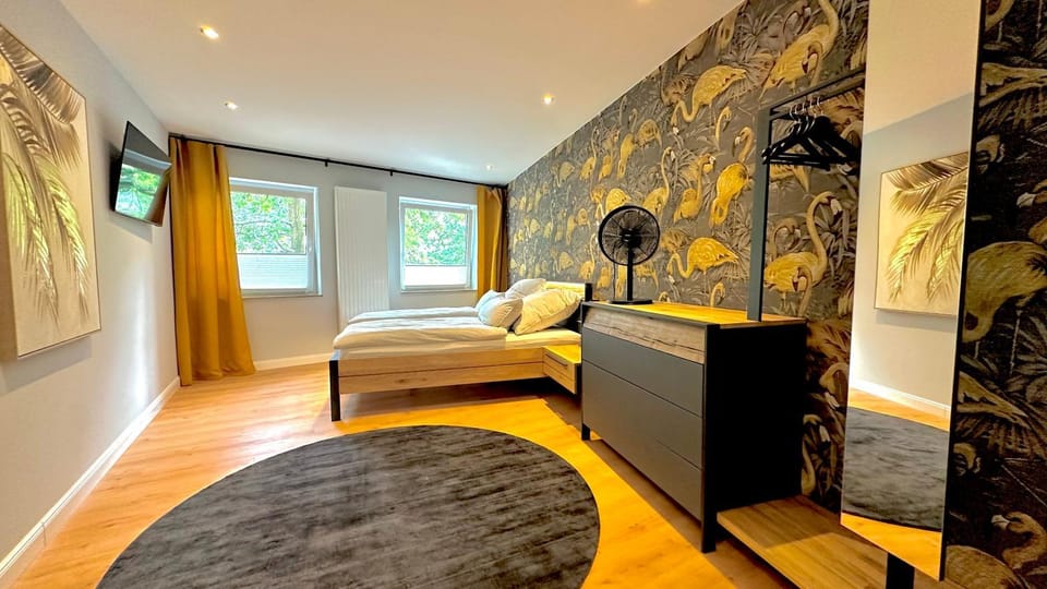Bed, Bedroom