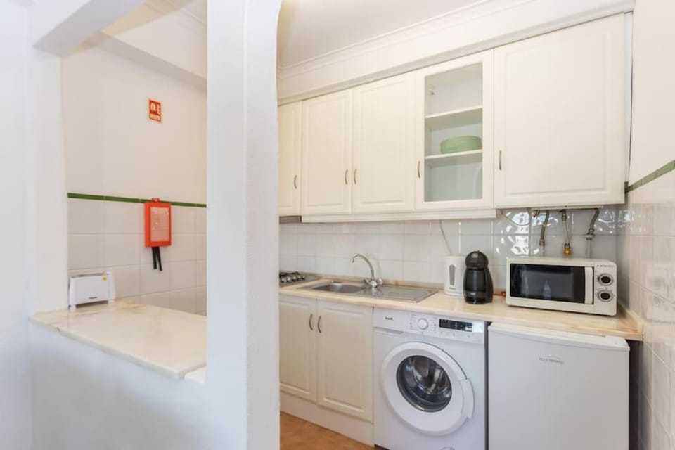 Palm View House Apartment in Costa da Caparica