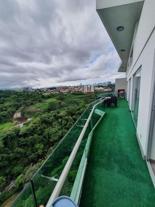 View (from property/room), Balcony/Terrace, Mountain view