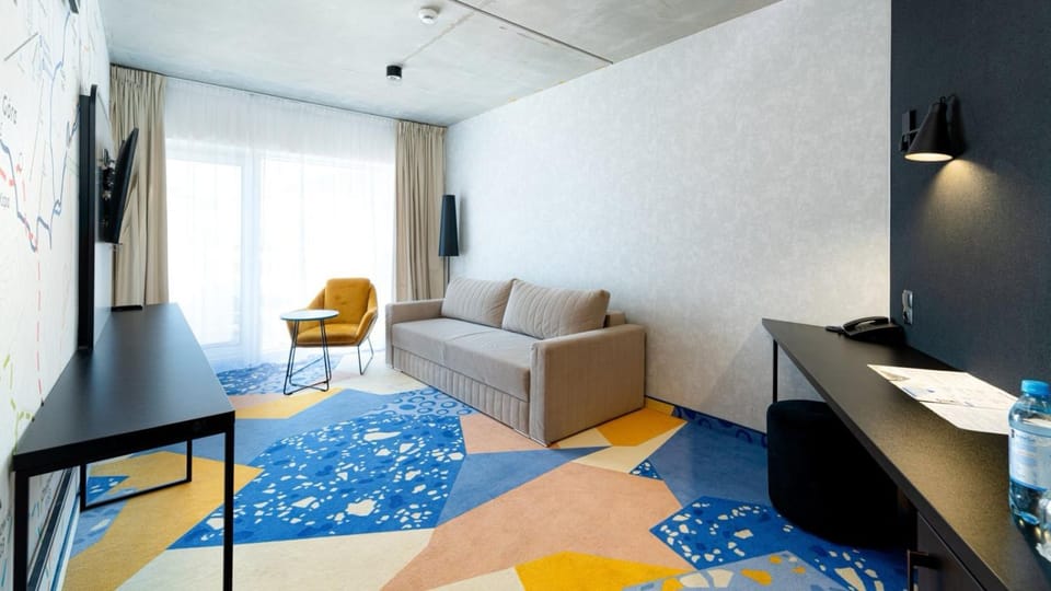TV and multimedia, View (from property/room), safe, towels