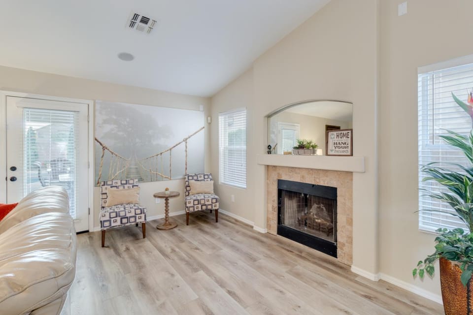 Photo of the whole room