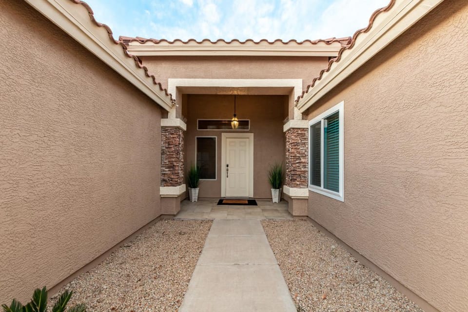 The Golden Cactus Phoenix House in Phoenix