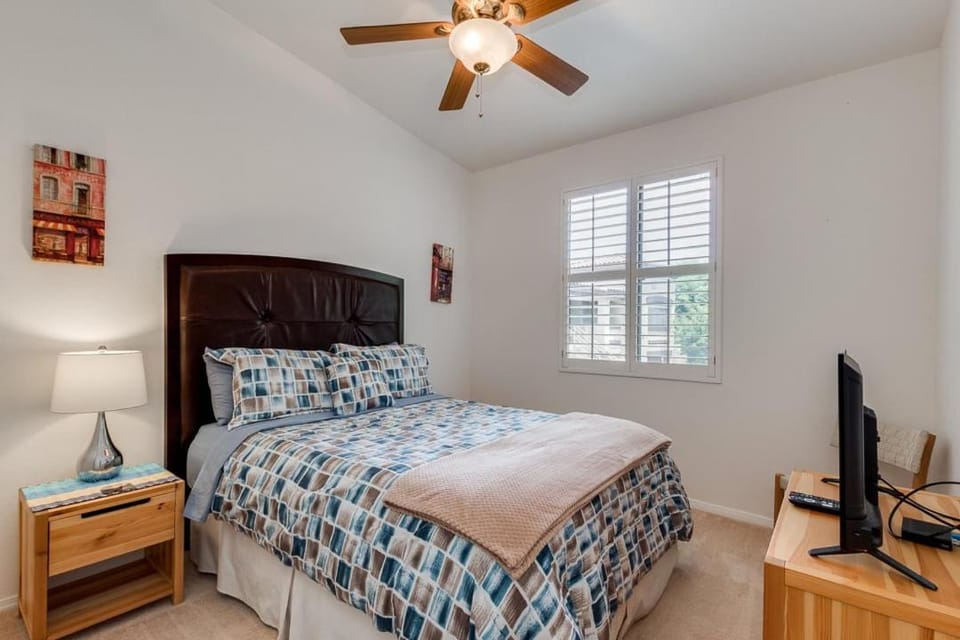 Southern #2055 Mesa House in Mesa