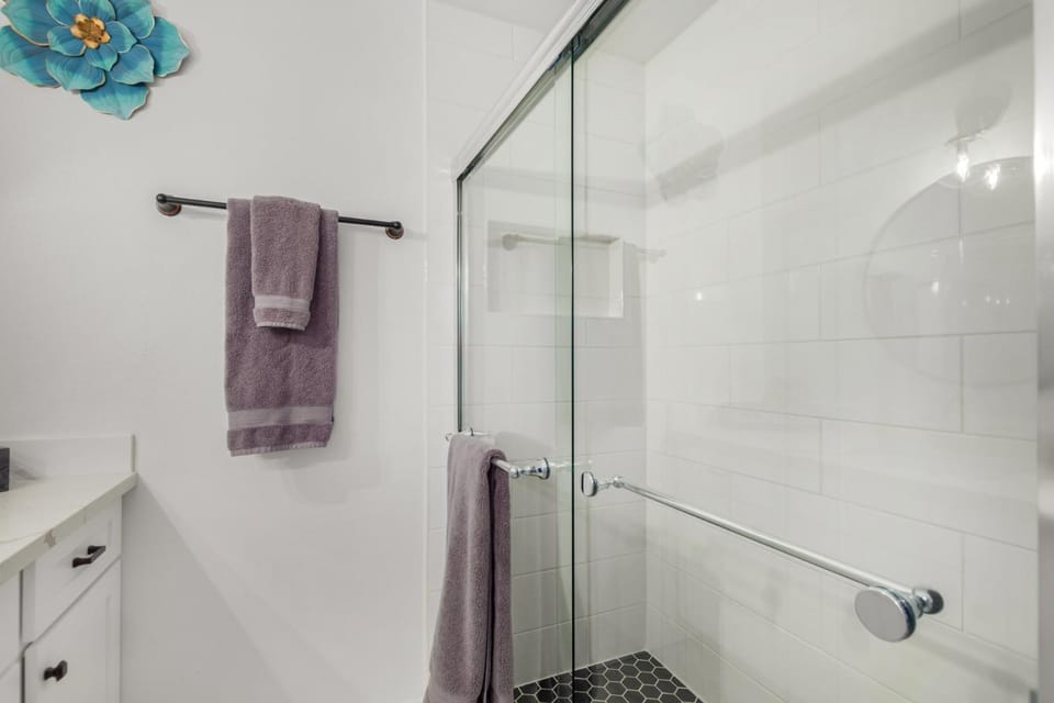 Bathroom, Bath