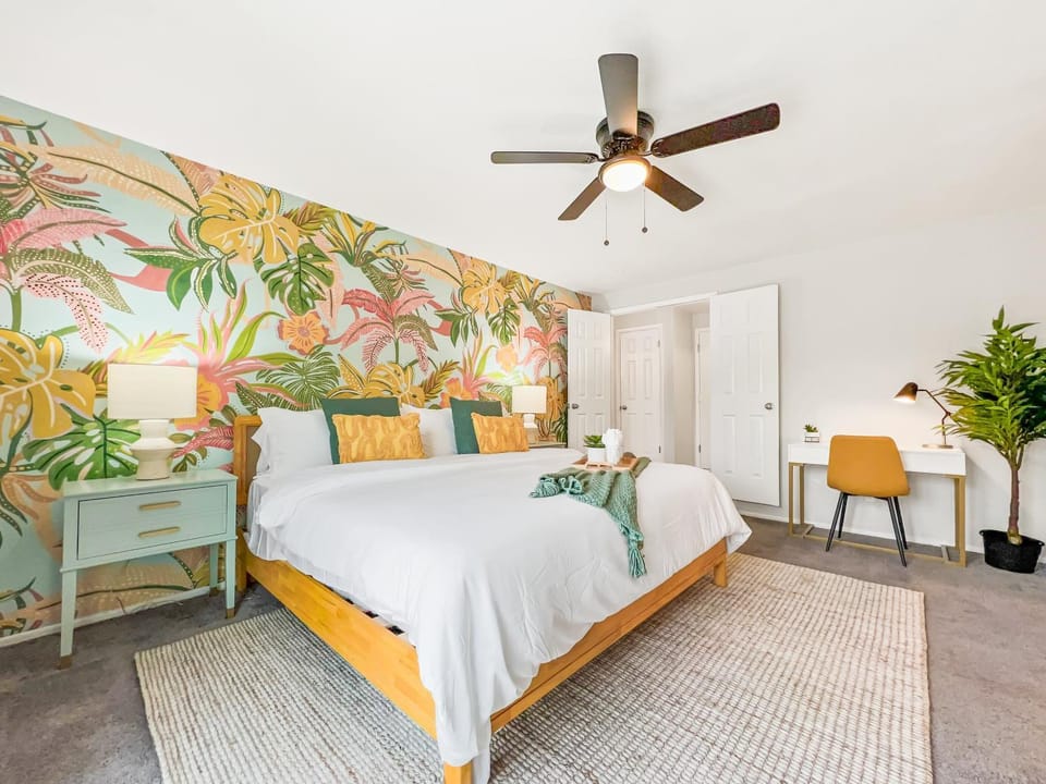 Bed, Bedroom