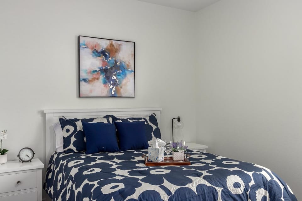 Bed, Bedroom