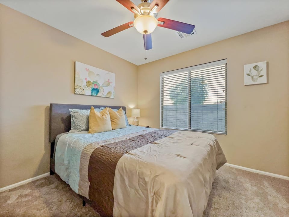 Bed, Bedroom