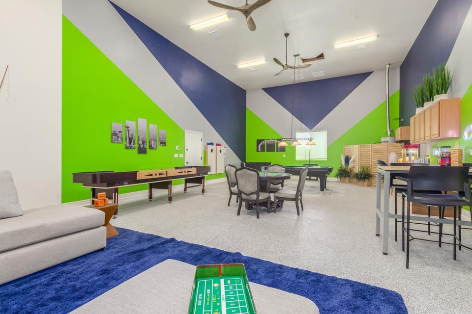 Photo of the whole room