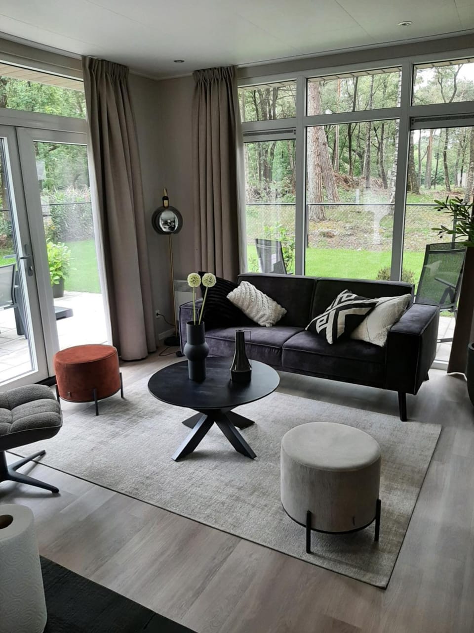 Seating area