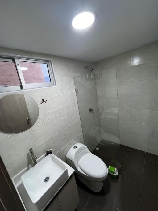 Exclusivo apartamento con piscina y parqueadero 602 Apartment in Medellin