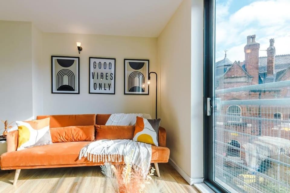 Modern 2BR near Manchester city centre - Free parking garage Apartment in Salford