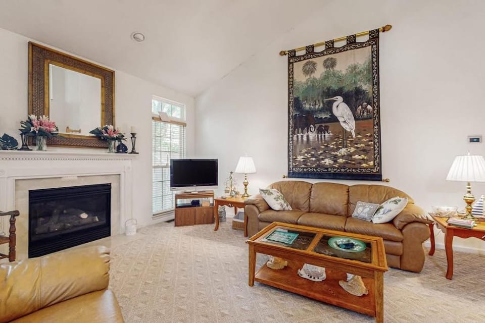 South Hampton --- 33549 Water Mill Ln House in Ocean View
