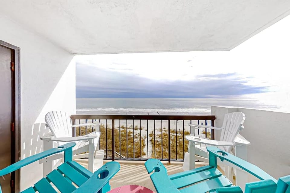 Crescent Towers I - 304 Apartment in North Myrtle Beach