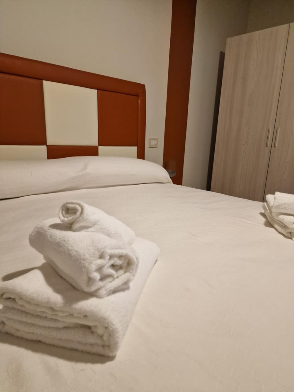 Bed, Photo of the whole room, Bedroom, towels, wardrobe