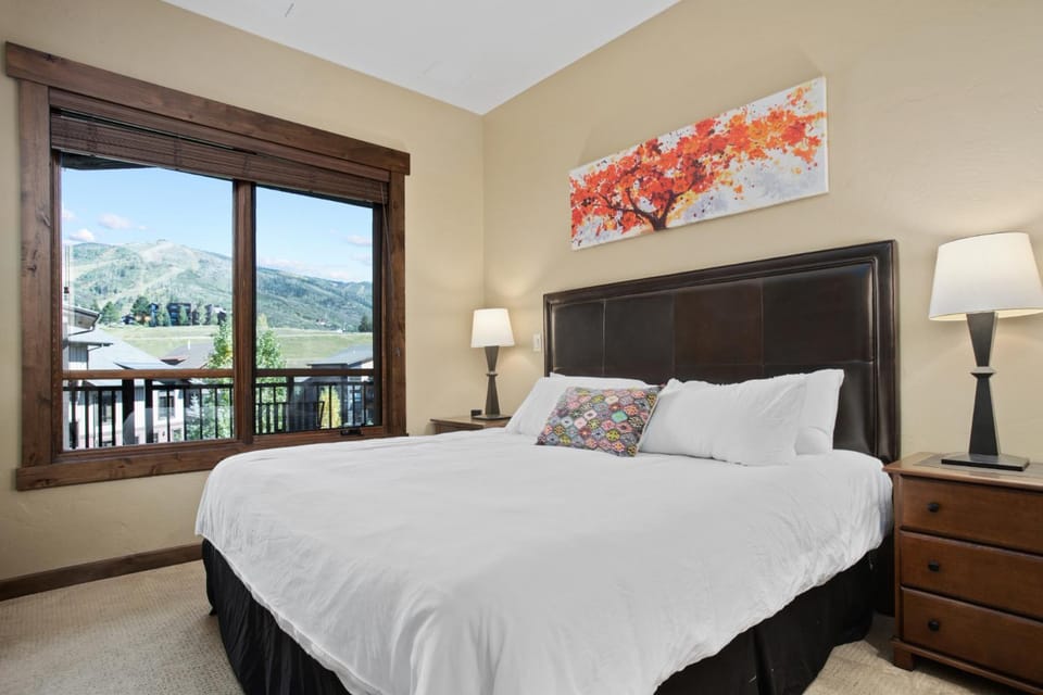 Air Conditioning, Penthouse Condo1-Bedroom Plus Den House in Steamboat Springs