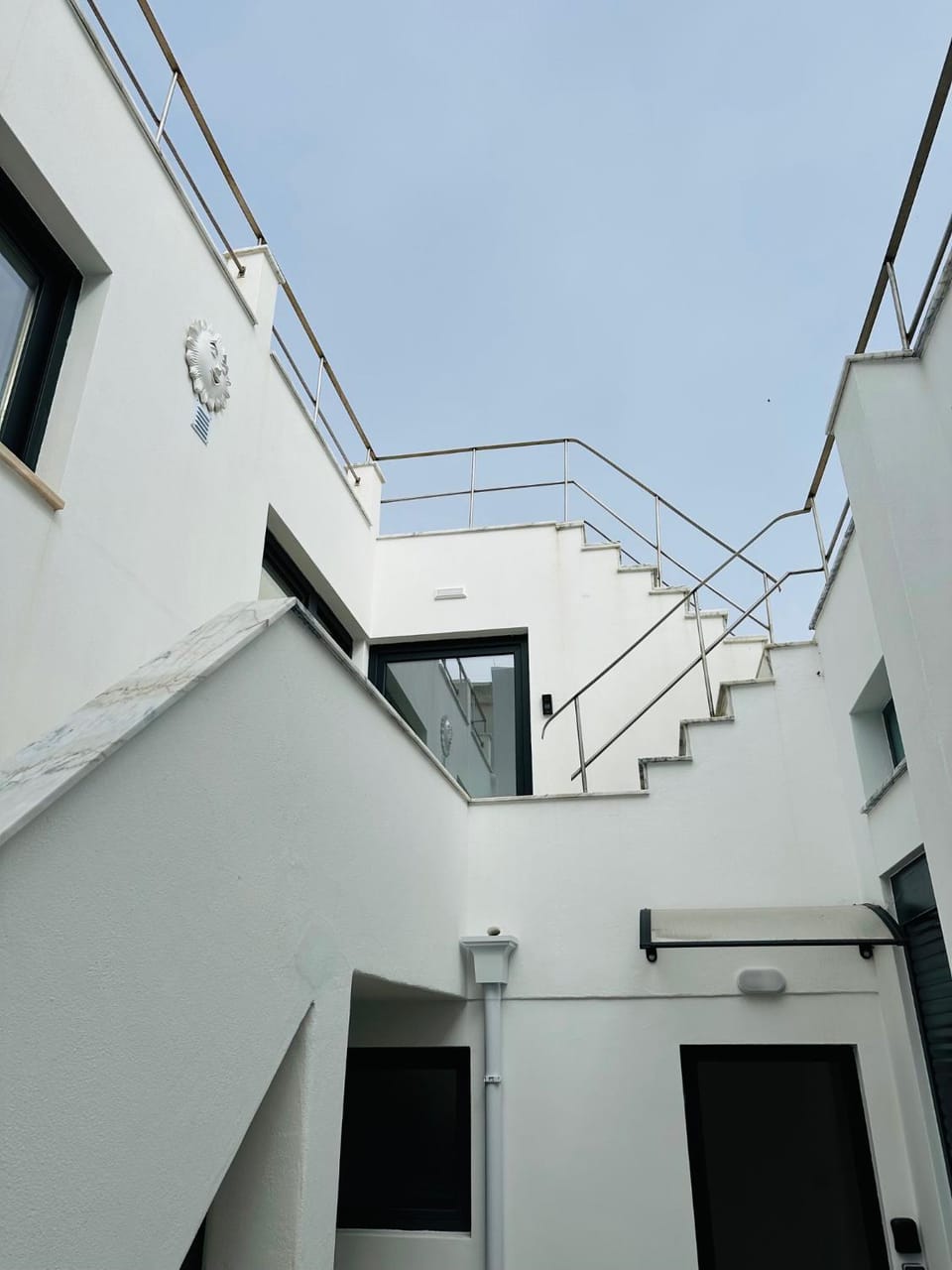 Patio, Inner courtyard view, acessibility