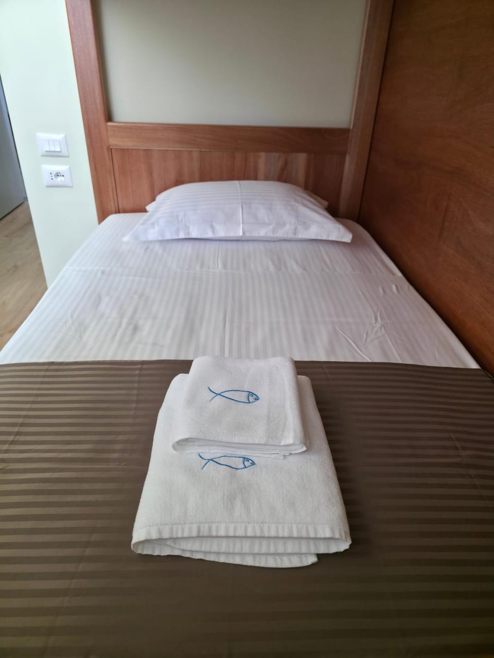 Rifat Peshkatari Hotel Hotel in Tirana County, Albania