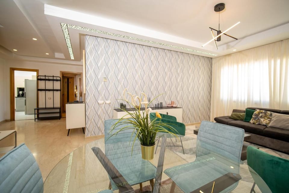 TV and multimedia, Living room, Dining area, air conditioner