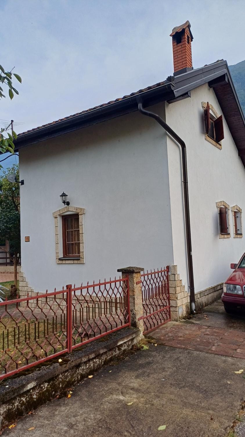 Property building, Street view, Parking