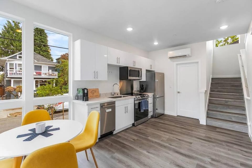 The Dreadfort's Flayed Chamber Bolton's Suite Apartment in Capitol Hill