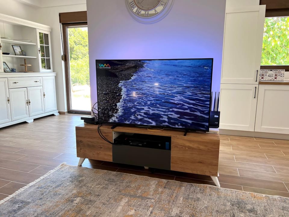 Villetta Monte - 3 minutes walk from the sea House in Kotor Municipality