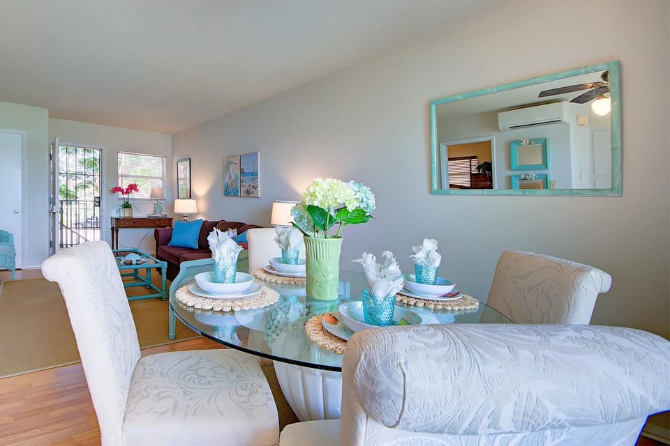 Bay Watch #6 - Weekly Beach Rental Apartment in Clearwater Beach