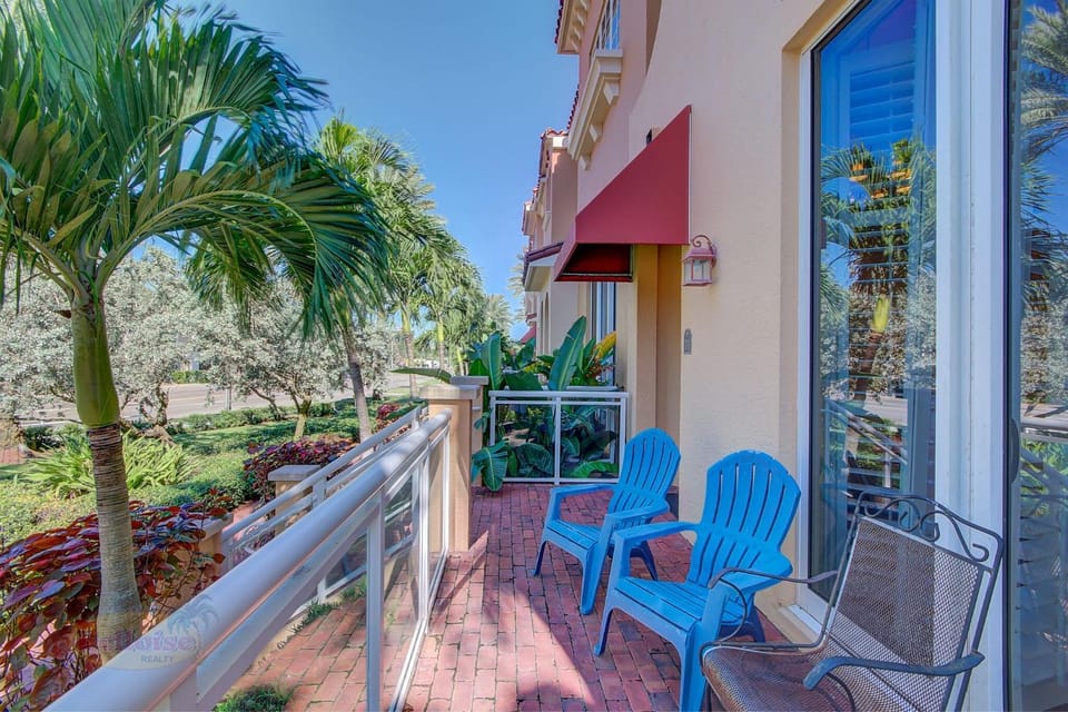 Belle Harbor Suite 71 - Monthly Rental Apartment in Clearwater Beach