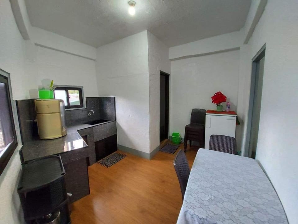Mimi's Homestay - Gibraltar House in Baguio
