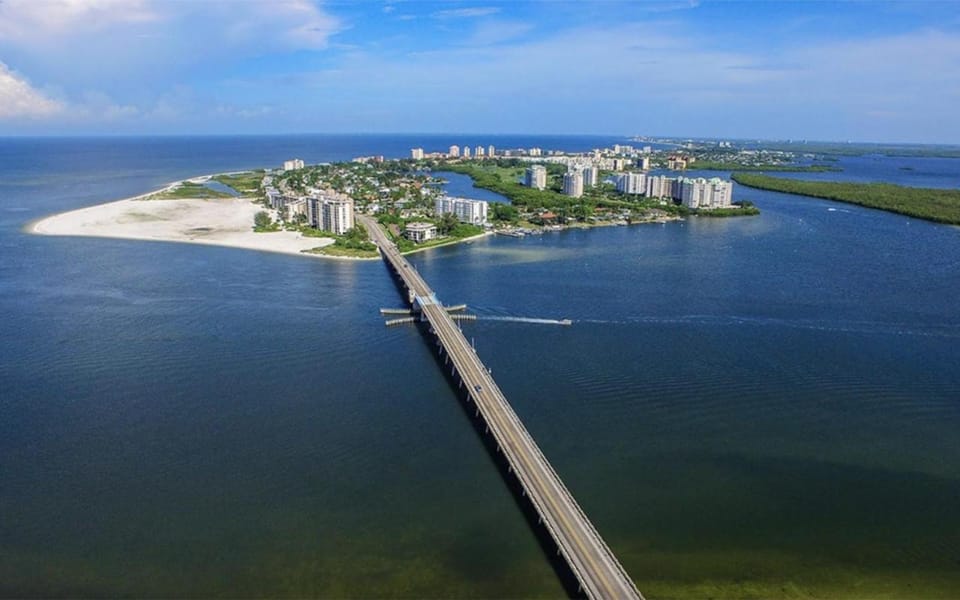 On The Sand Peaceful Great Sunsets Paradise Apartment hotel in Estero Island
