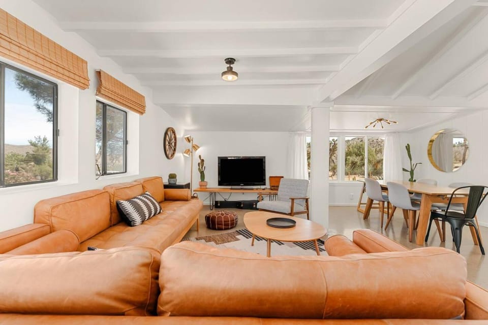 Le bungalow du désert - Stargazing - Cowboy Pool - Spa - Firepit - Views - Hike House in Yucca Valley